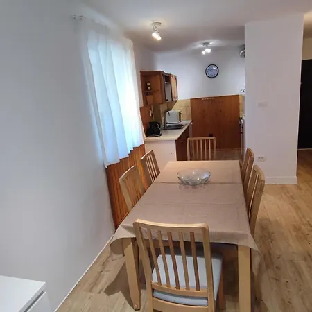 Apartman Apartma Mirko *